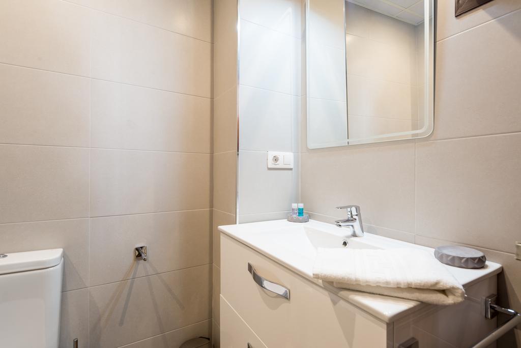 Alameda De Colon Relax & Quiet Business & Family Apartment Málaga Exterior foto