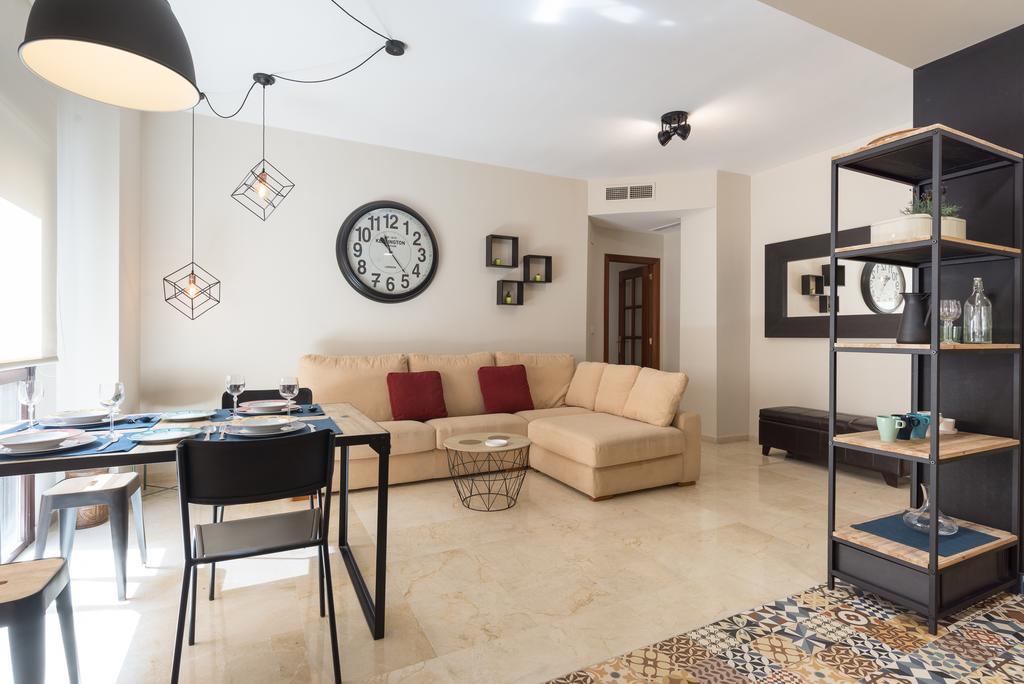 Alameda De Colon Relax & Quiet Business & Family Apartment Málaga Exterior foto