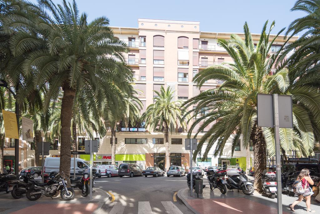 Alameda De Colon Relax & Quiet Business & Family Apartment Málaga Exterior foto